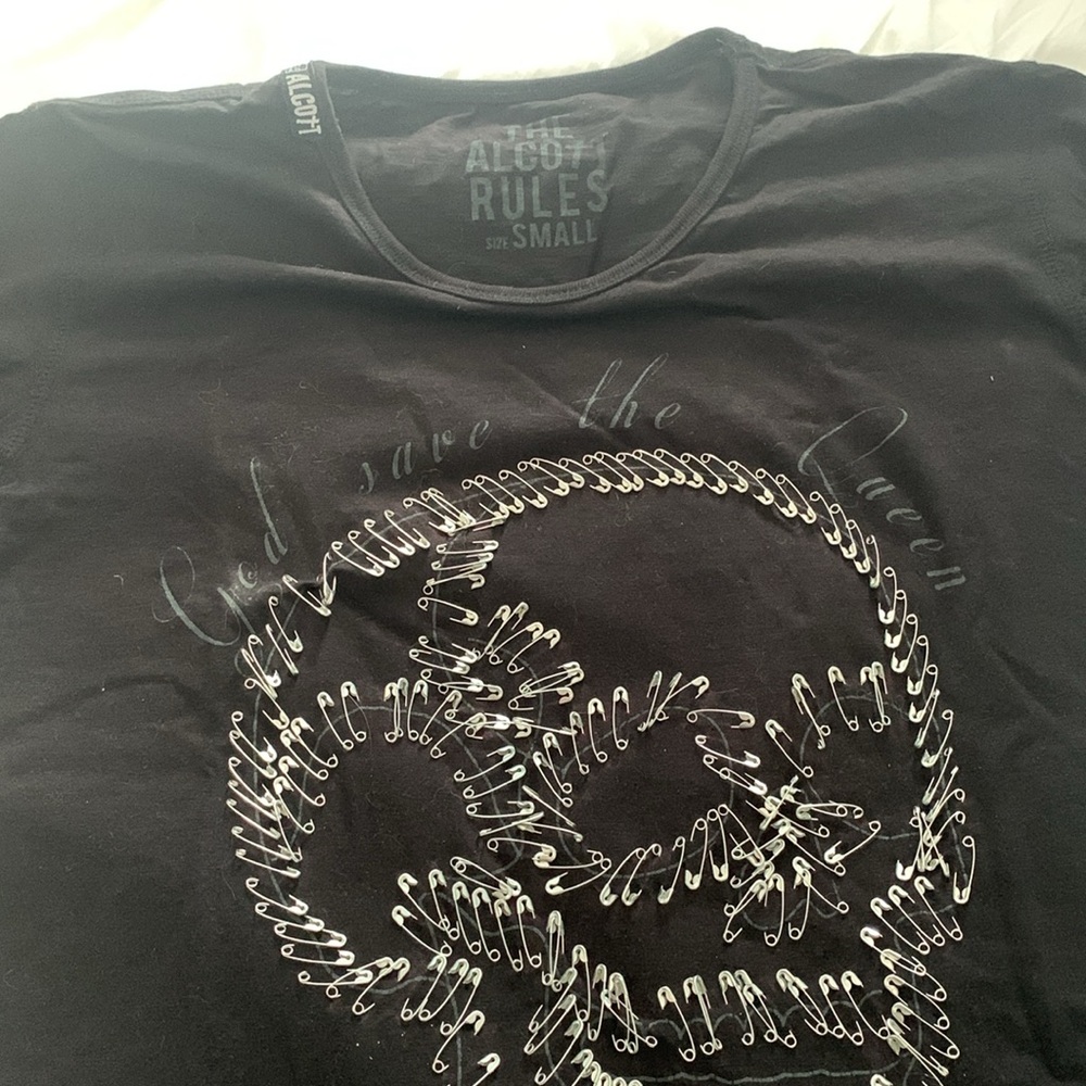 T-shirt black with skull Man size small unique or woman oversized brand alcott - Picture 3 of 5